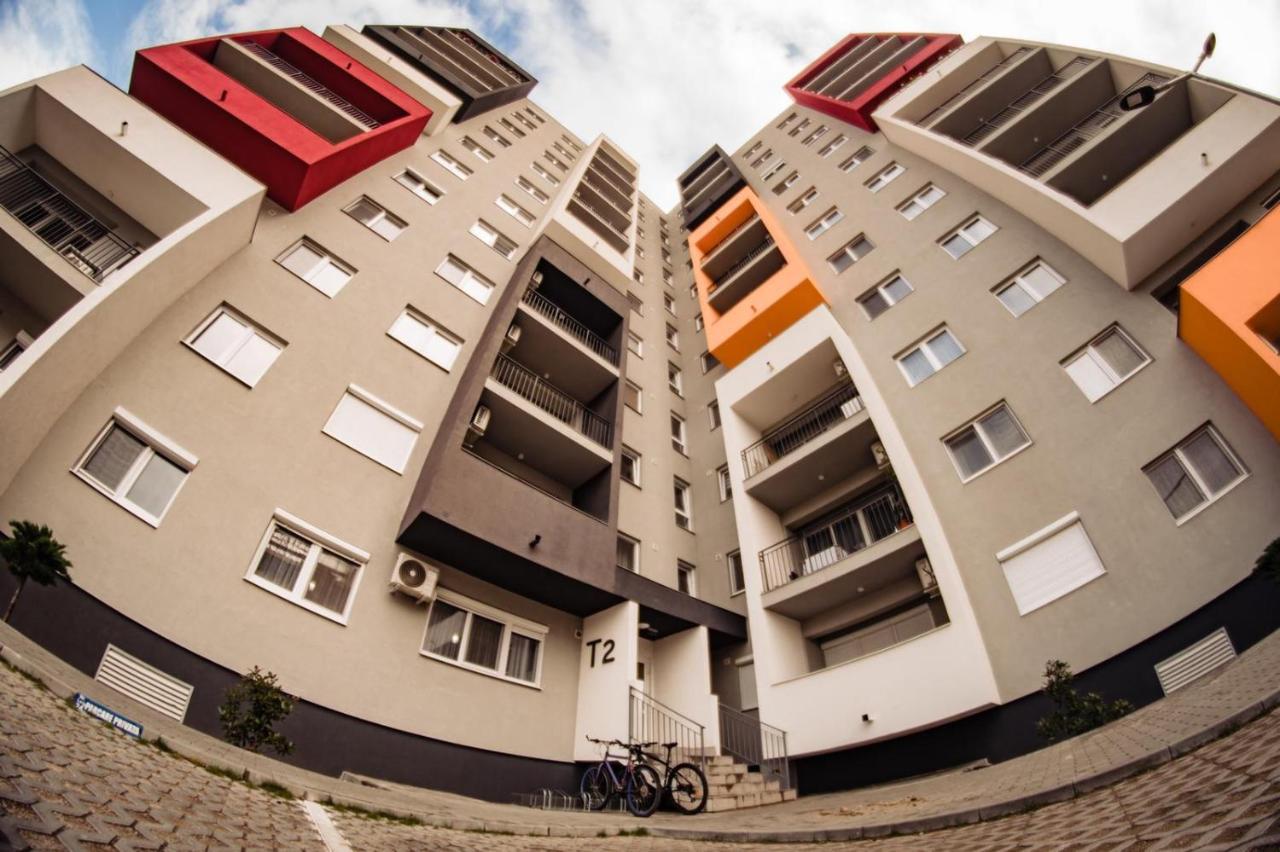 Apartment Gabriela'S Home Oradea Ngoại thất bức ảnh