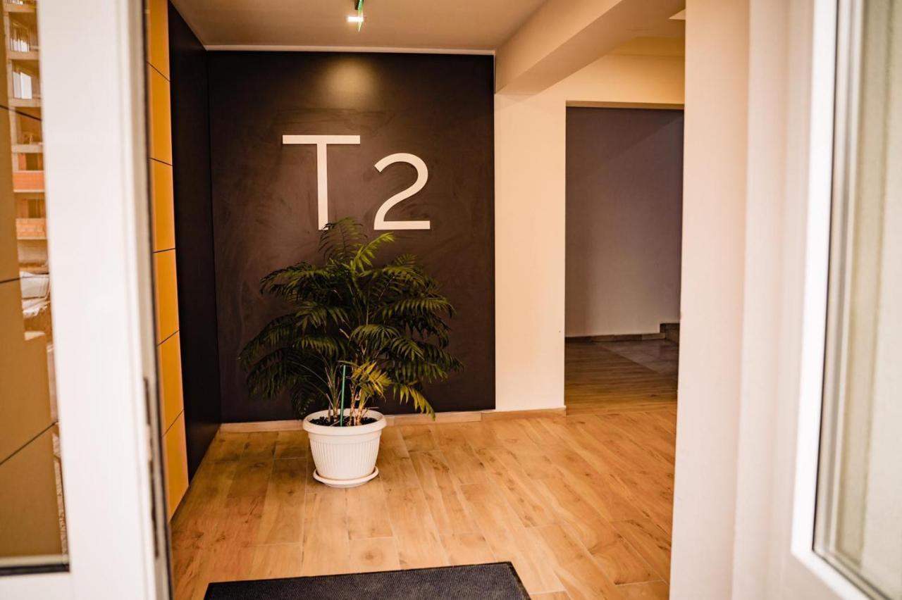 Apartment Gabriela'S Home Oradea Ngoại thất bức ảnh